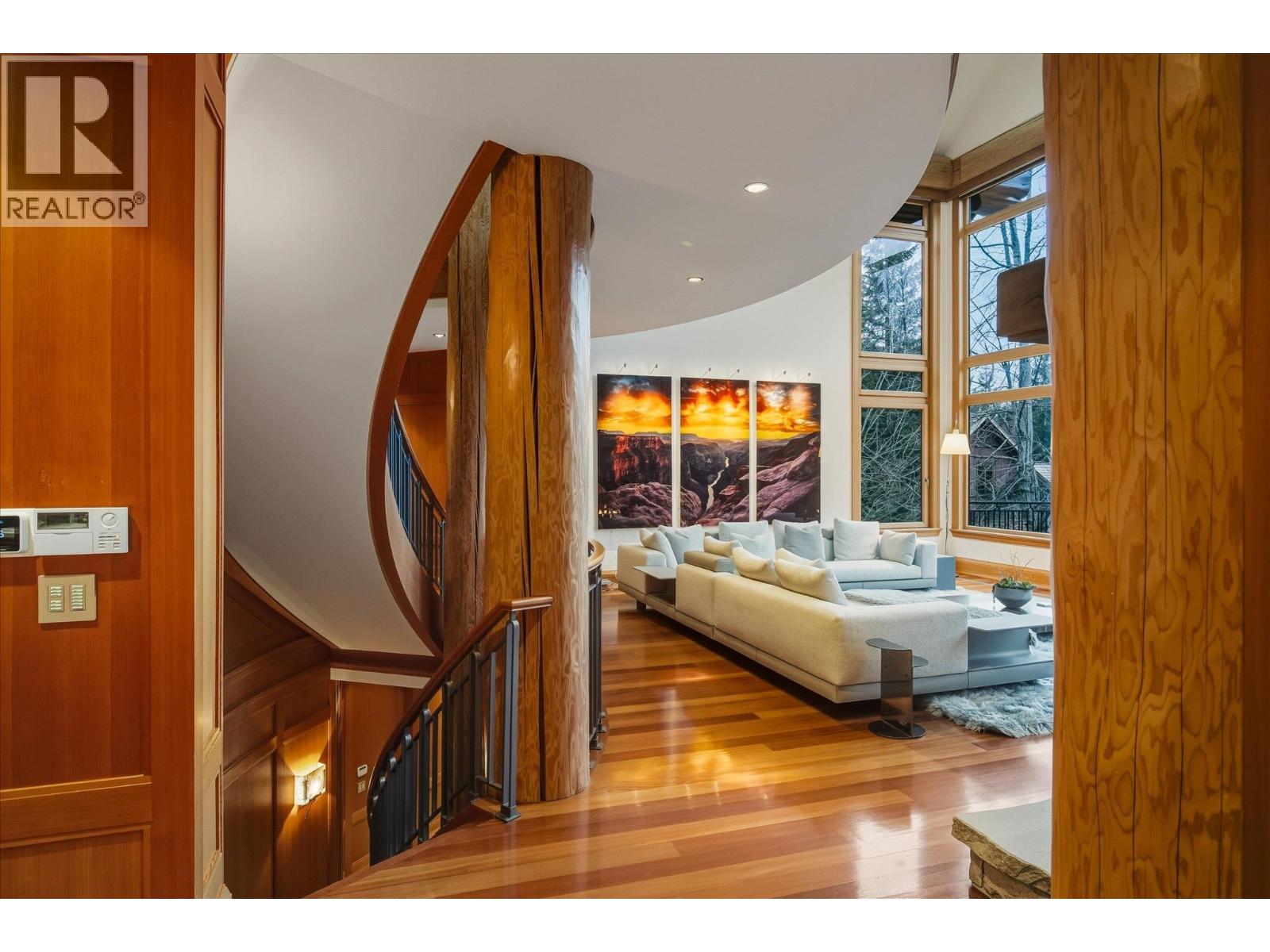 7425 Treetop Lane, Whistler, British Columbia  V8E 0E9 - Photo 8 - R3090053