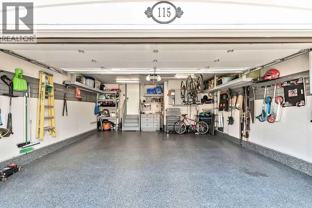 115 Cougarstone Square Sw, Calgary, Alberta  T3H 5J4 - Photo 39 - A2286206