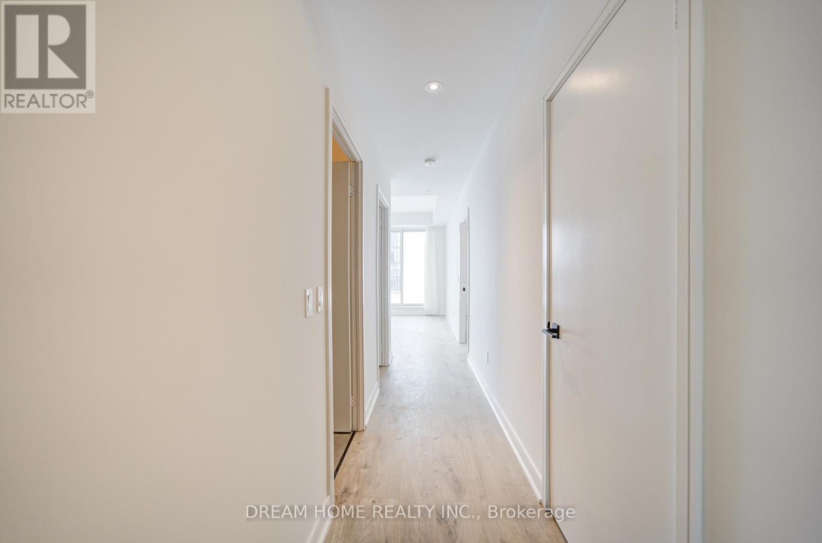 303 - 60 Tannery Road, Toronto, Ontario  M5A 0S8 - Photo 12 - C12790168