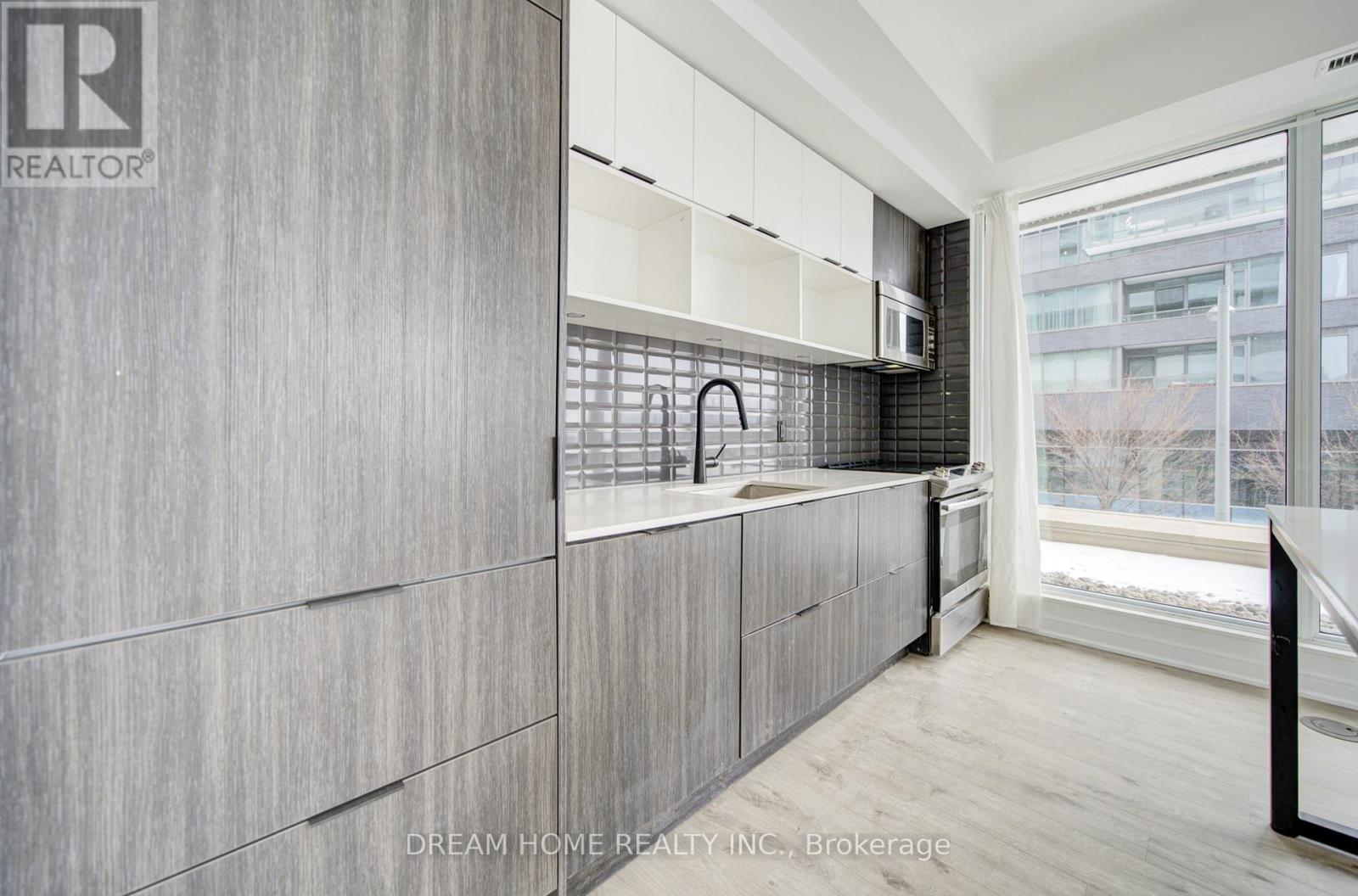 303 - 60 Tannery Road, Toronto, Ontario  M5A 0S8 - Photo 16 - C12790168