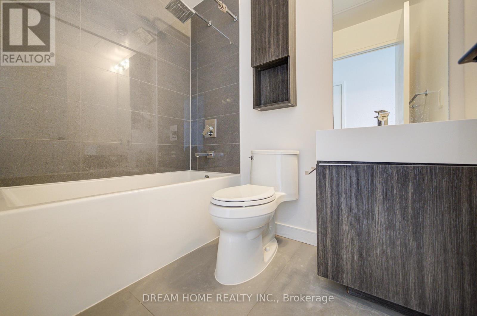 303 - 60 Tannery Road, Toronto, Ontario  M5A 0S8 - Photo 6 - C12790168