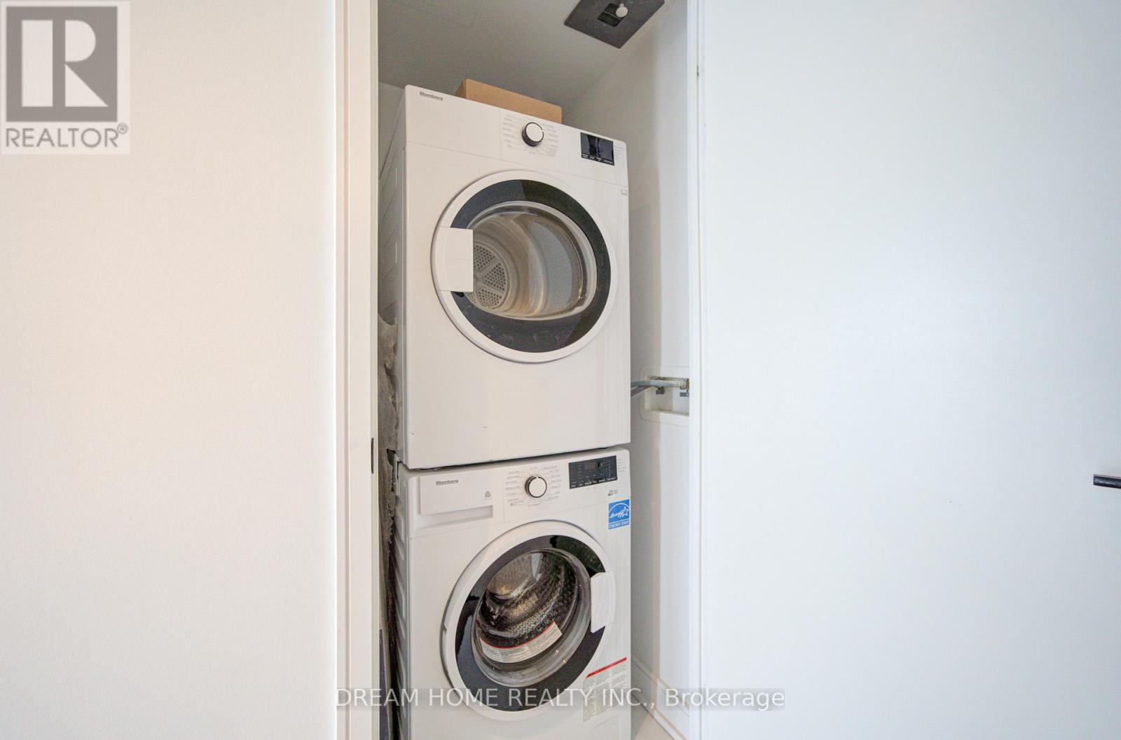 303 - 60 Tannery Road, Toronto, Ontario  M5A 0S8 - Photo 7 - C12790168