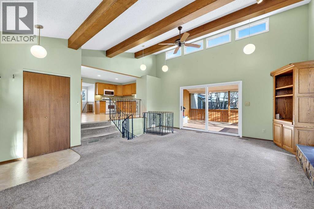 5315 Valiant Drive Nw, Calgary, Alberta  T3A 0Y9 - Photo 15 - A2280764