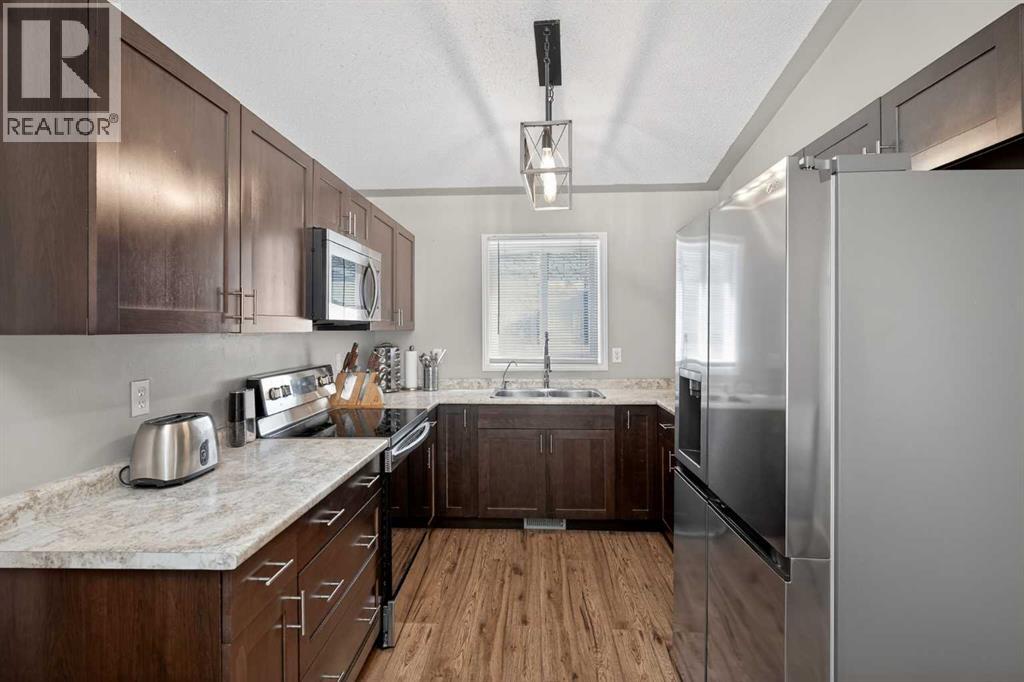 107 Mt Allan Circle Se, Calgary, Alberta  T2Z 2S4 - Photo 21 - A2285142