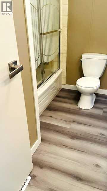 8 29415 Range Rd 52,, Rural Mountain View County, Alberta  T0M 2E0 - Photo 14 - A2272297