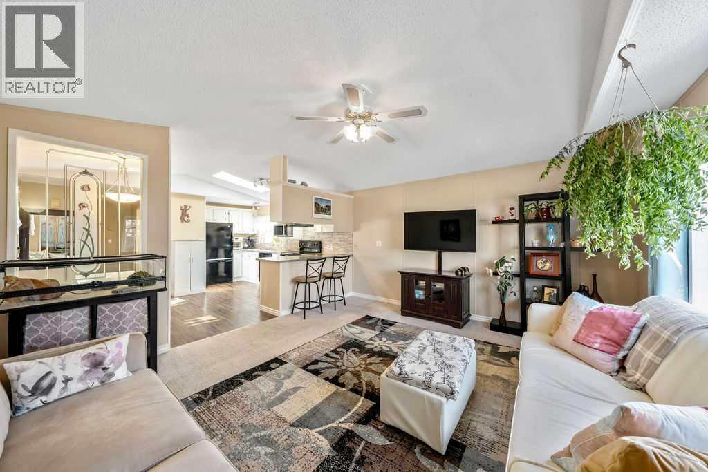 424 Heritage Crescent, Okotoks, Alberta  T1S 1P2 - Photo 13 - A2286106