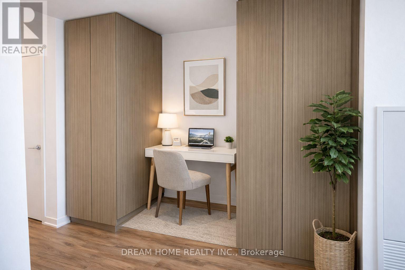 1618 - 20 Edward Street, Toronto, Ontario  M5G 0C5 - Photo 13 - C12790184