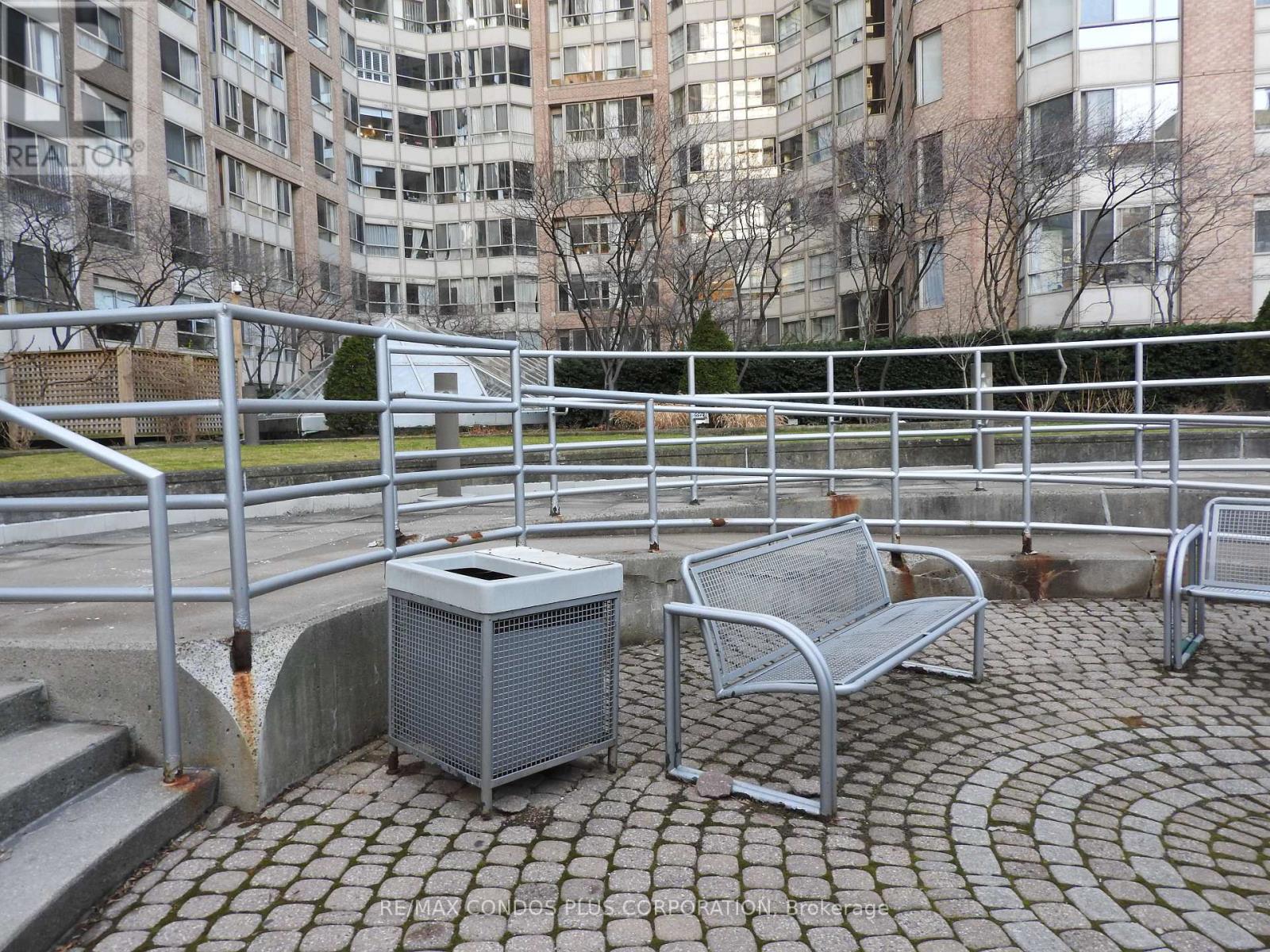 621 - 711 Bay Street, Toronto, Ontario  M5G 2J8 - Photo 5 - C12790186