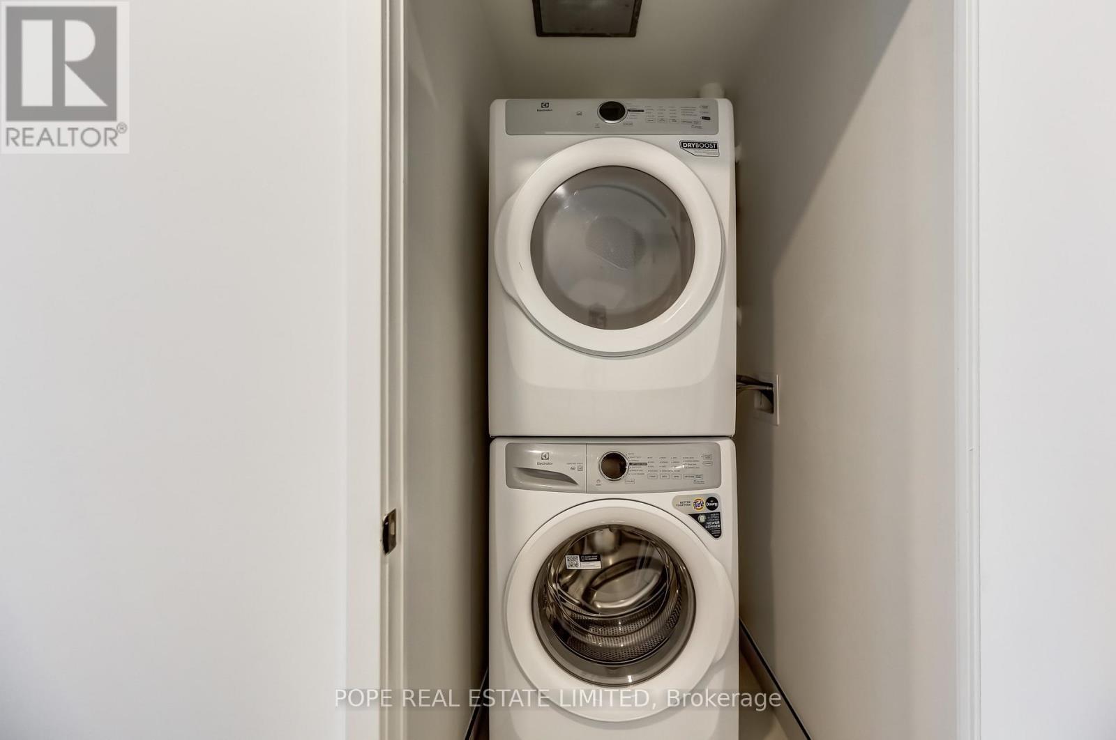 1104 - 1050 Eastern Avenue, Toronto, Ontario  M4L 0B7 - Photo 33 - E12790182