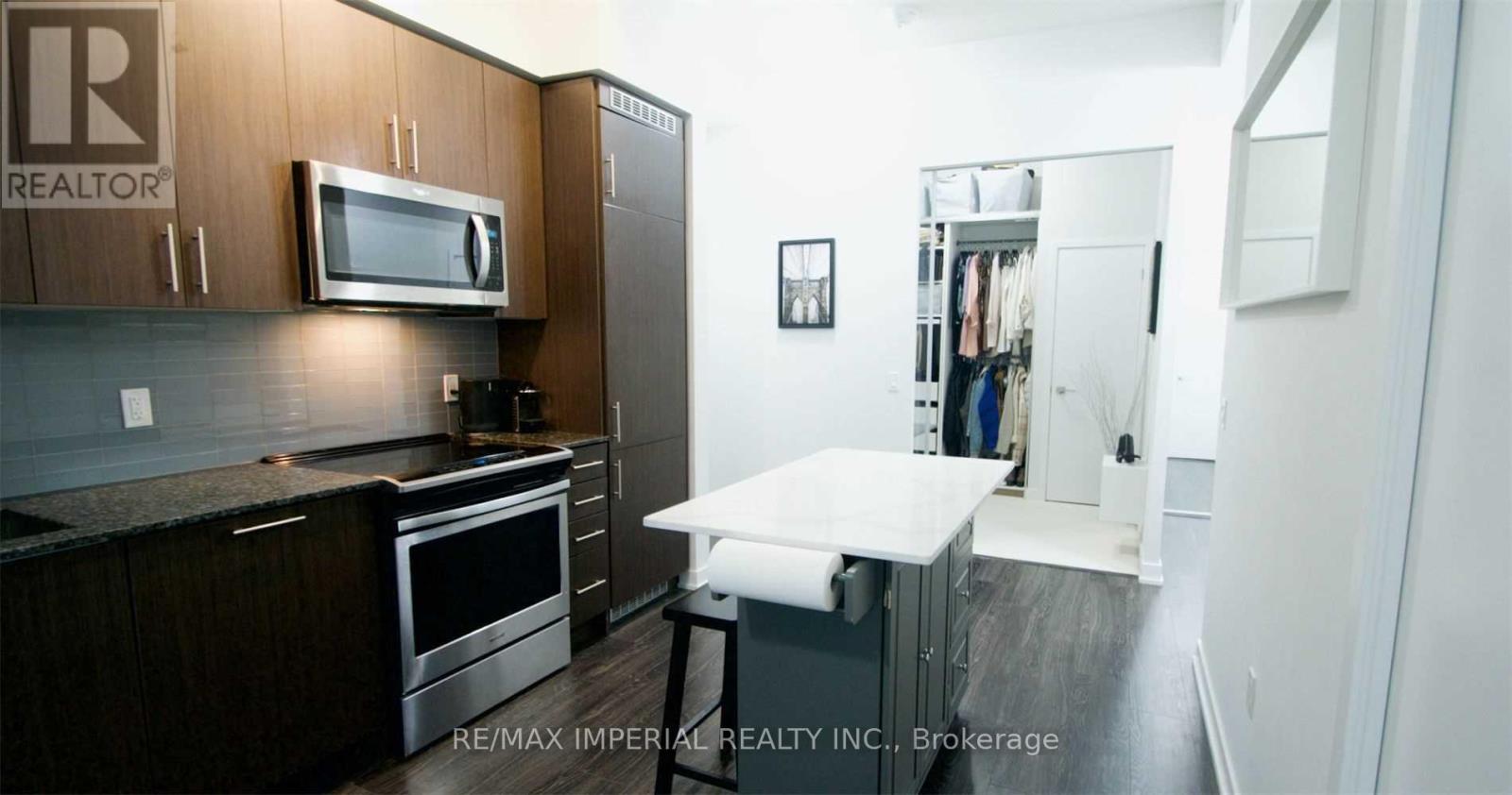 721 - 4055 Parkside Village Drive, Mississauga, Ontario  M2N 6K8 - Photo 6 - W12790180