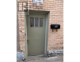 UPPER - 256 EAST MAIN STREET, Welland, Ontario