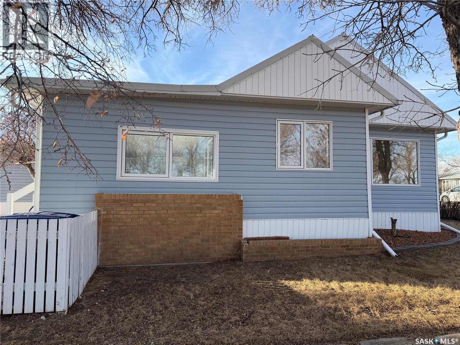 133 Railway AVENUE, Ponteix, Saskatchewan