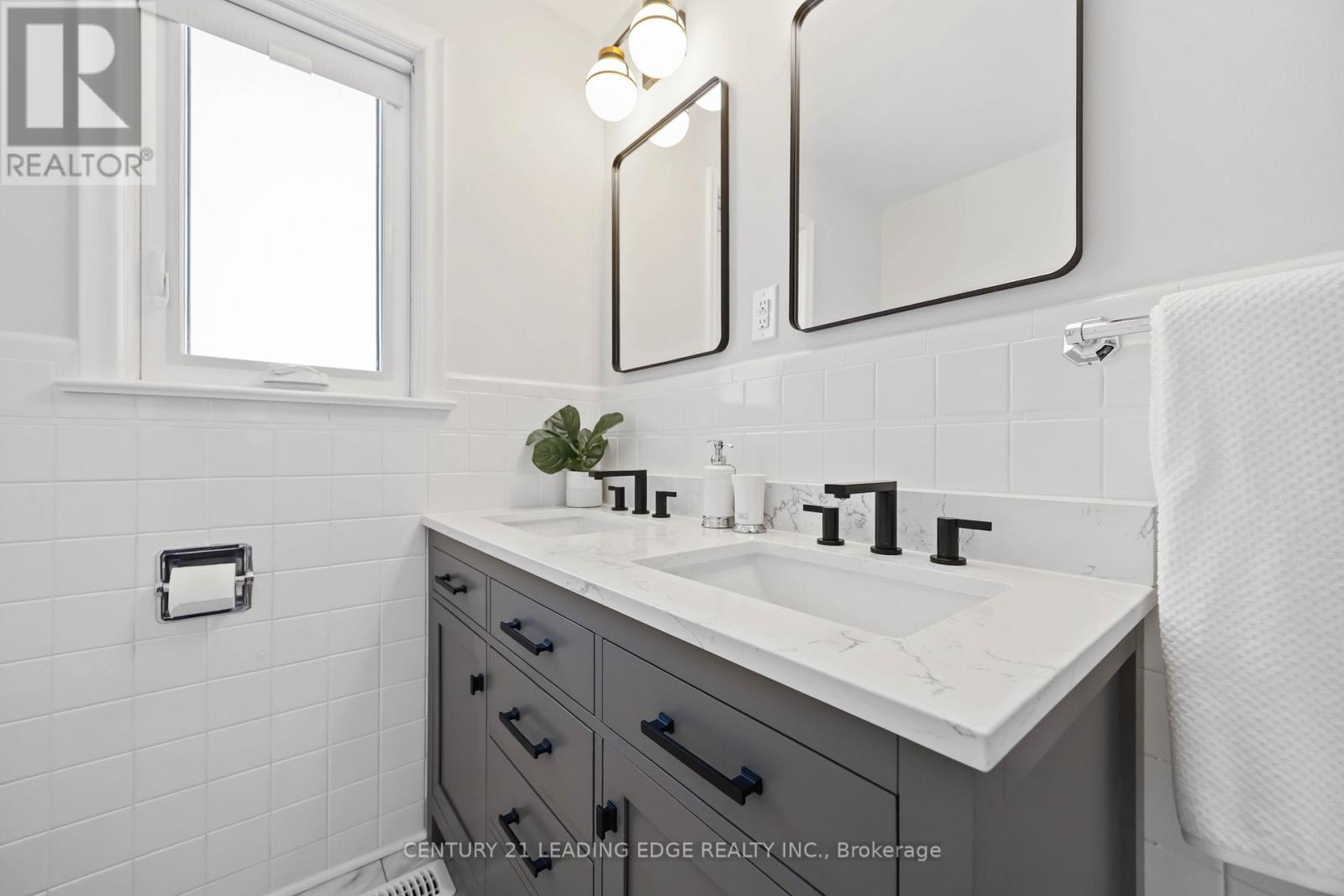 12 Arnprior Road, Toronto, Ontario  M1K 5A6 - Photo 29 - E12790190