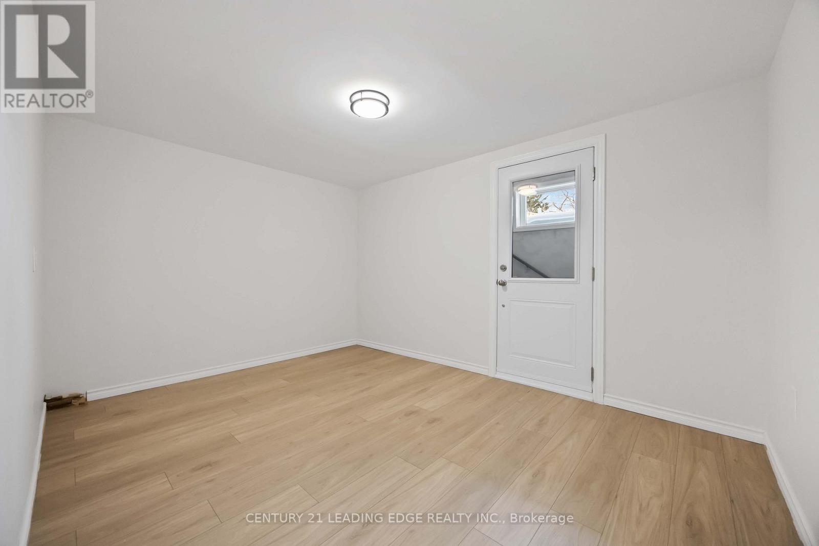 12 Arnprior Road, Toronto, Ontario  M1K 5A6 - Photo 35 - E12790190