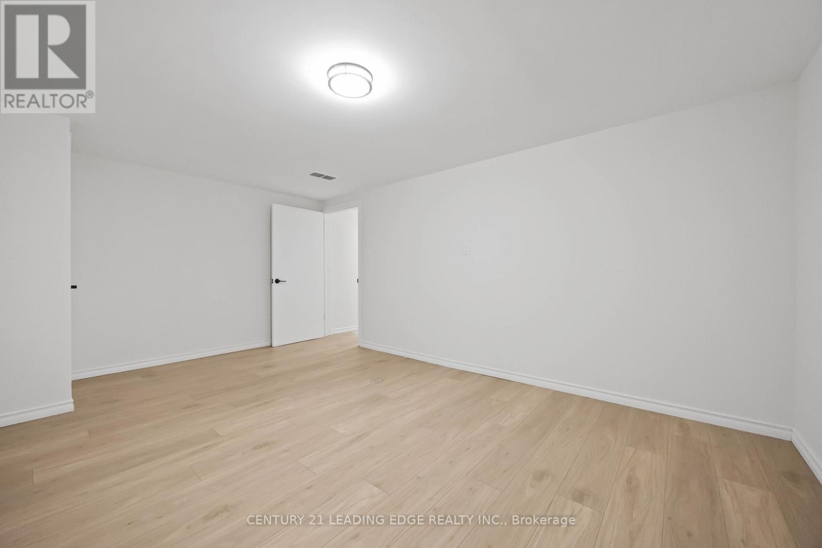 12 Arnprior Road, Toronto, Ontario  M1K 5A6 - Photo 38 - E12790190