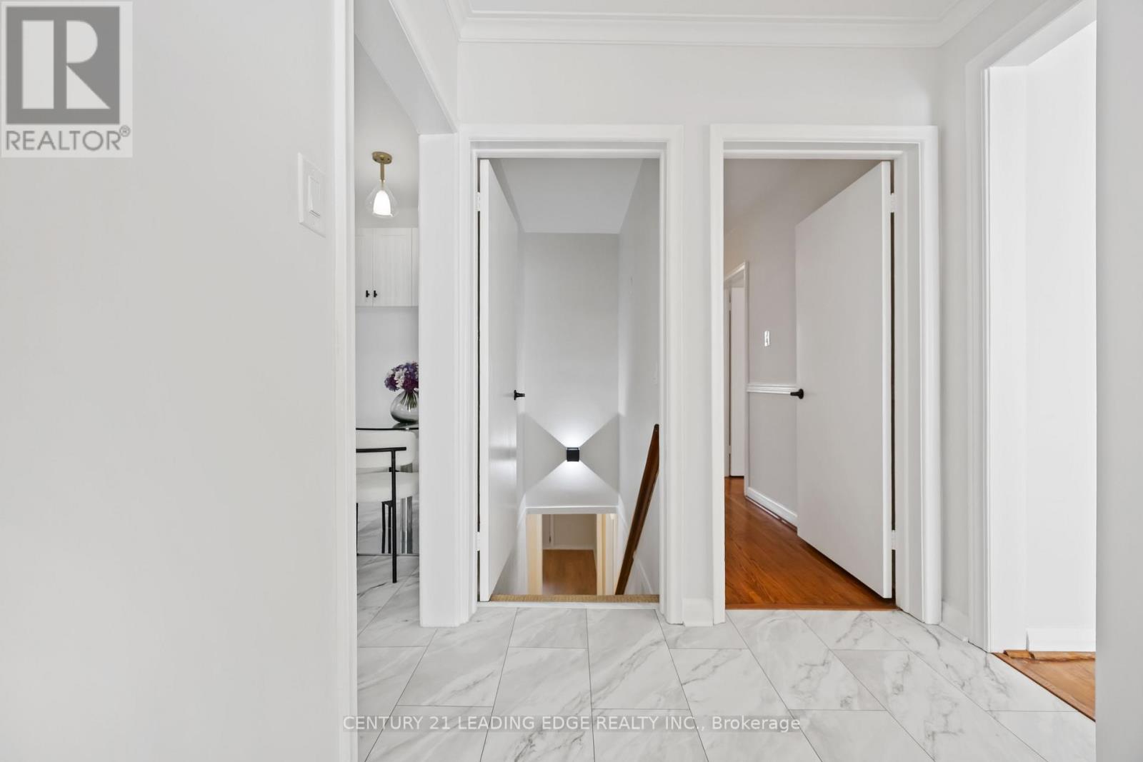 12 Arnprior Road, Toronto, Ontario  M1K 5A6 - Photo 5 - E12790190