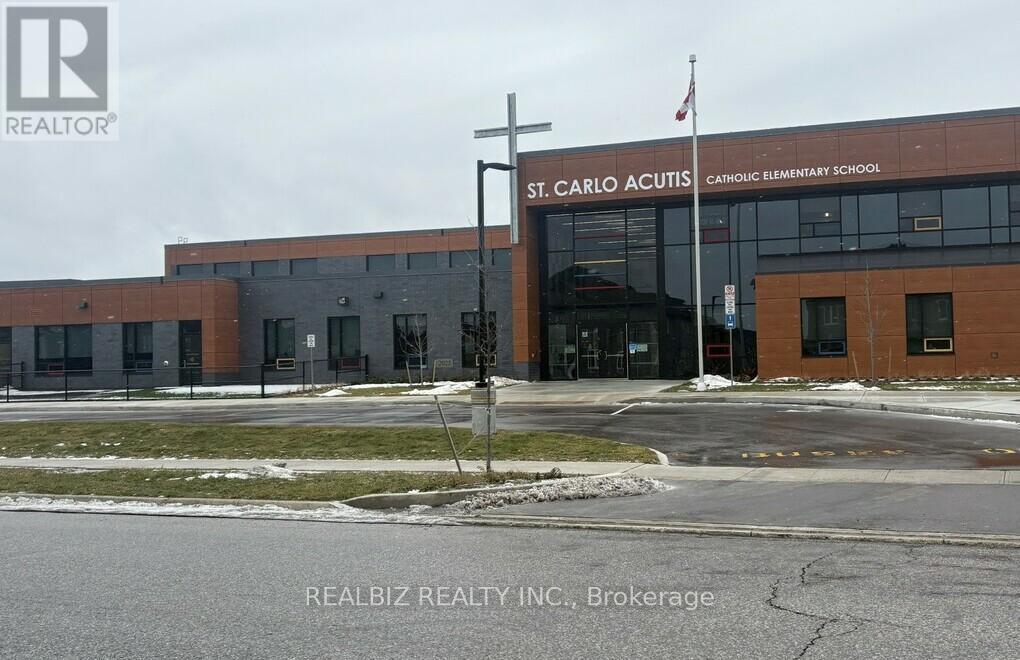 47 Stewardship Road N, Brampton, Ontario  L7A 4W6 - Photo 12 - W12790192