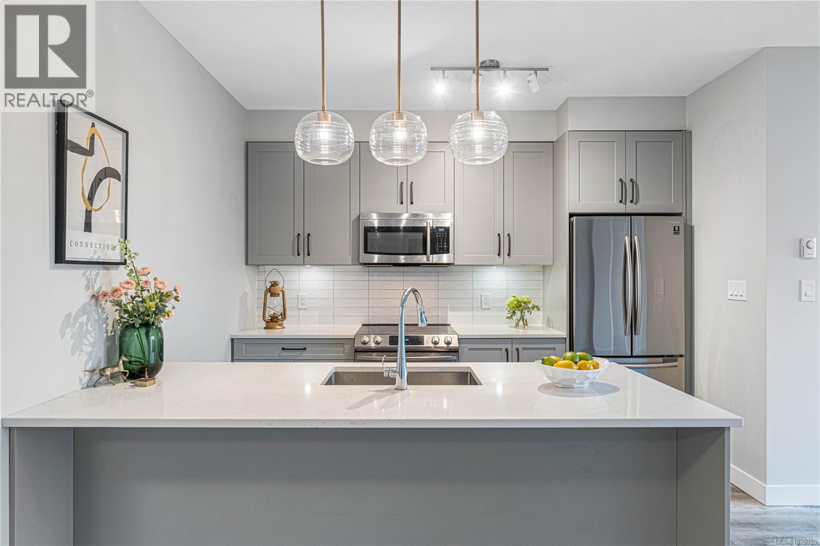 405 20 Barsby Ave, Nanaimo, British Columbia  V9R 0K4 - Photo 9 - 1026059