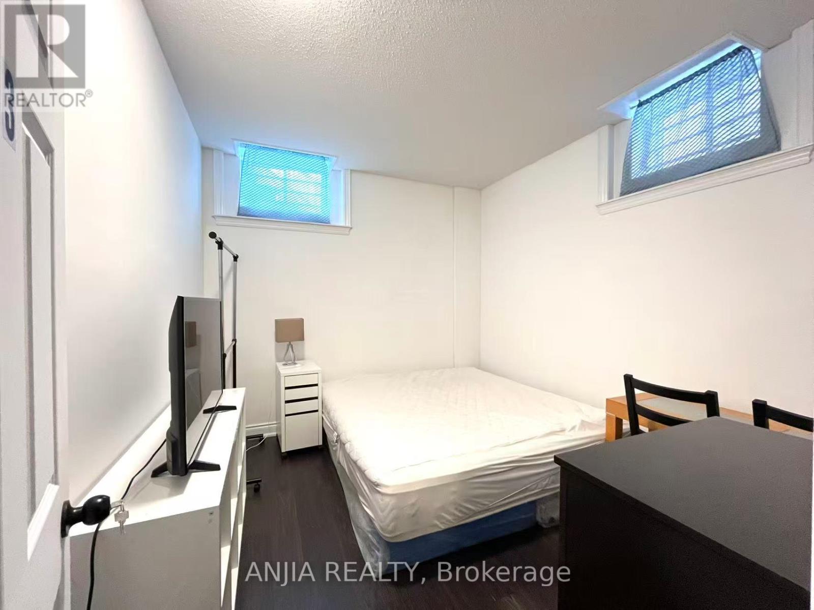 199 Canyon Hill Ave Avenue, Richmond Hill, Ontario  L4C 0R4 - Photo 18 - N12790200