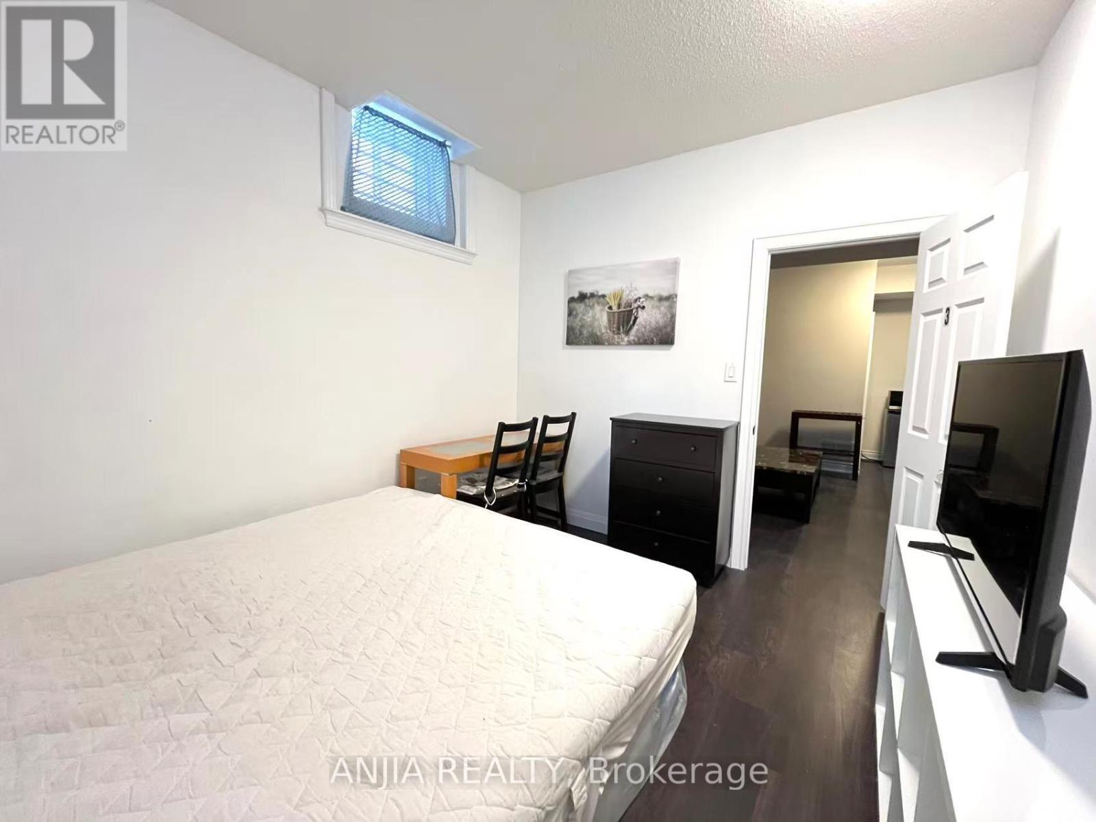 199 Canyon Hill Ave Avenue, Richmond Hill, Ontario  L4C 0R4 - Photo 19 - N12790200