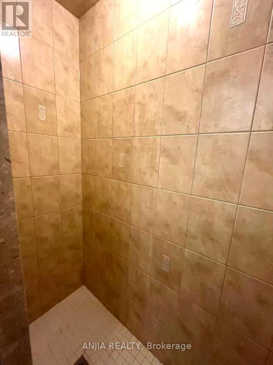 199 Canyon Hill Ave Avenue, Richmond Hill, Ontario  L4C 0R4 - Photo 24 - N12790200