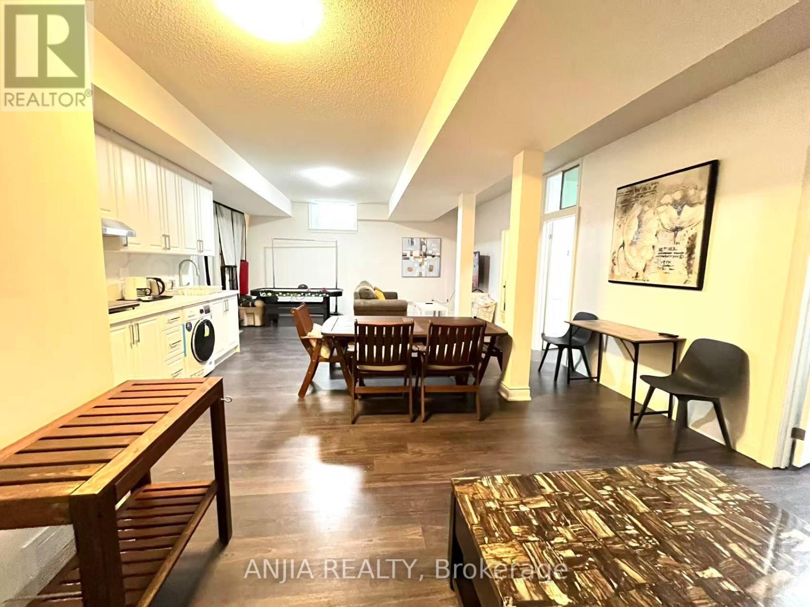 199 Canyon Hill Ave Avenue, Richmond Hill, Ontario  L4C 0R4 - Photo 9 - N12790200