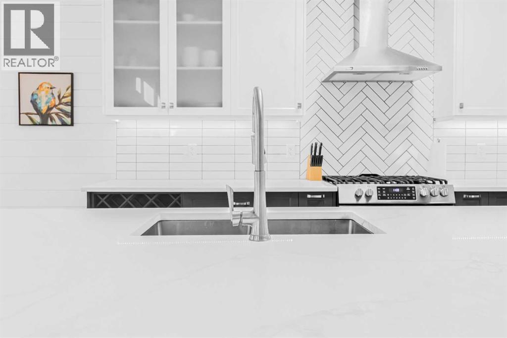 811 Boulder Creek Drive Se, Langdon, Alberta  T0J 1X3 - Photo 8 - A2277003