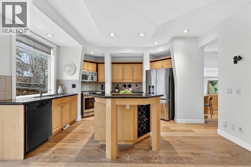 12069 Valley Ridge Drive Nw, Calgary, Alberta  T3B 5W9 - Photo 15 - A2284145