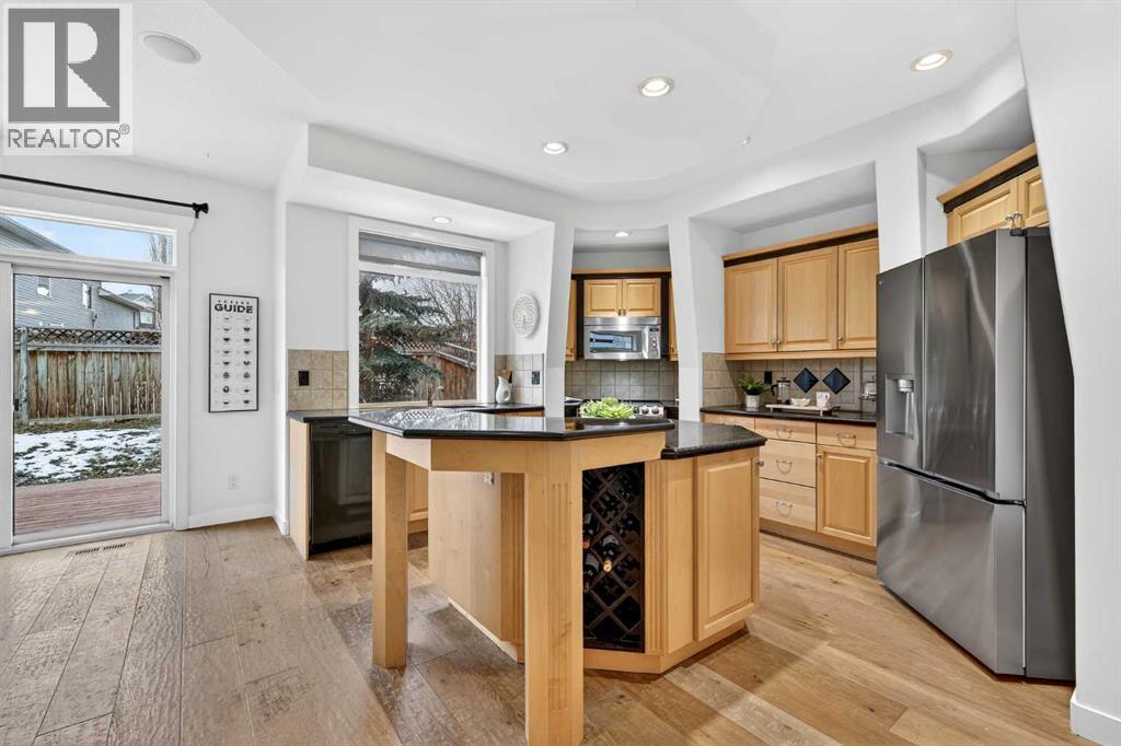 12069 Valley Ridge Drive Nw, Calgary, Alberta  T3B 5W9 - Photo 14 - A2284145