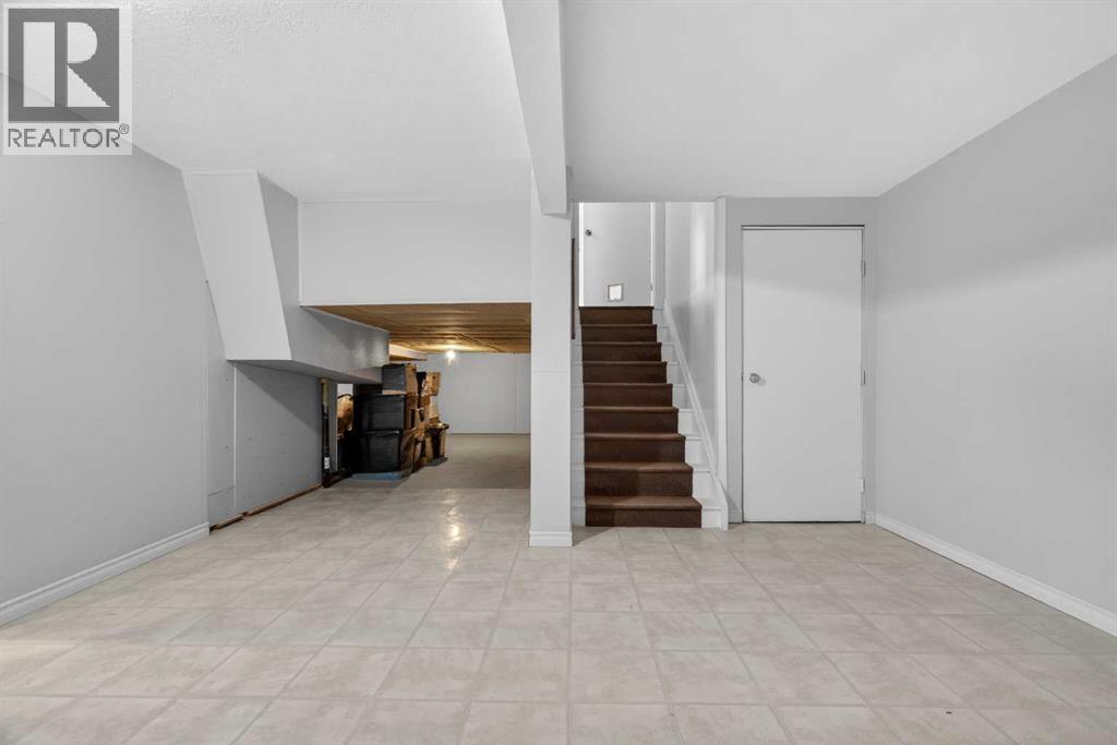 303 Woodside Place, Okotoks, Alberta  T1S 1L9 - Photo 39 - A2285284