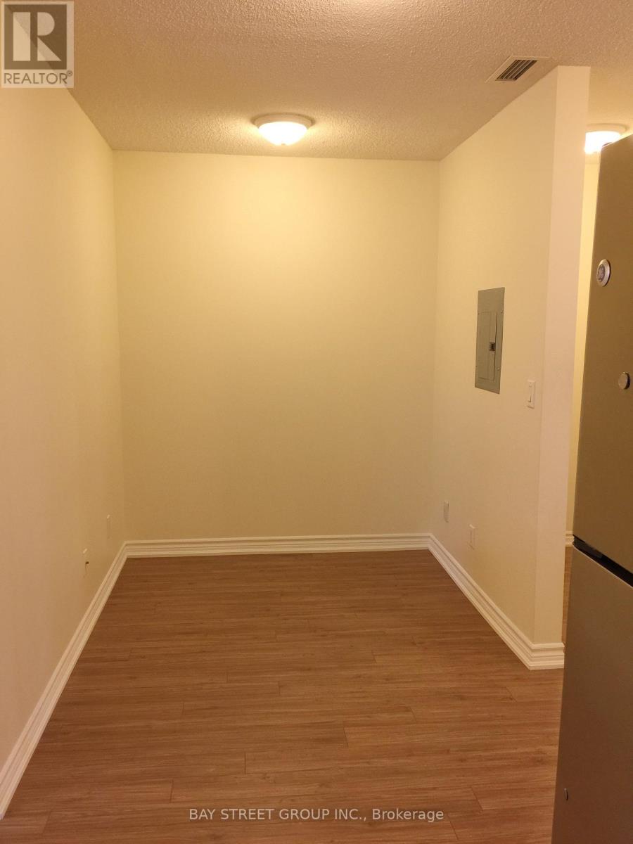 2509 - 761 Bay Street, Toronto, Ontario  M5G 2R2 - Photo 14 - C12790206