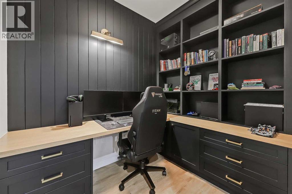 619 55 Avenue Sw, Calgary, Alberta  T2V 0G2 - Photo 35 - A2281435