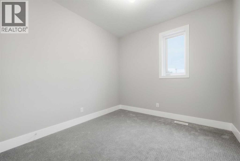 100 West Glen Crescent Sw, Calgary, Alberta  T3C 2X4 - Photo 21 - A2285007