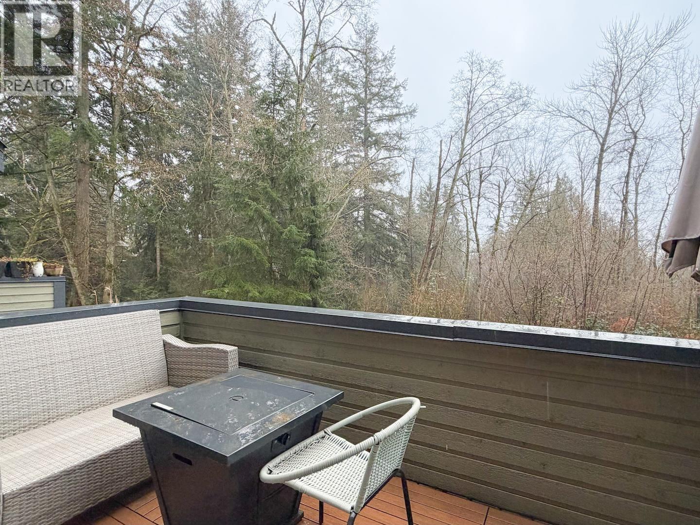 8122 Forest Grove Drive, Burnaby, British Columbia  V5A 4G9 - Photo 12 - R3088848