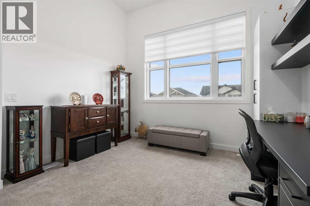 215 Heritage Heights, Cochrane, Alberta  T4C 3A7 - Photo 14 - A2278114