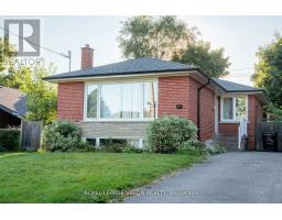 28 JEFFTON CRESCENT, Toronto, Ontario