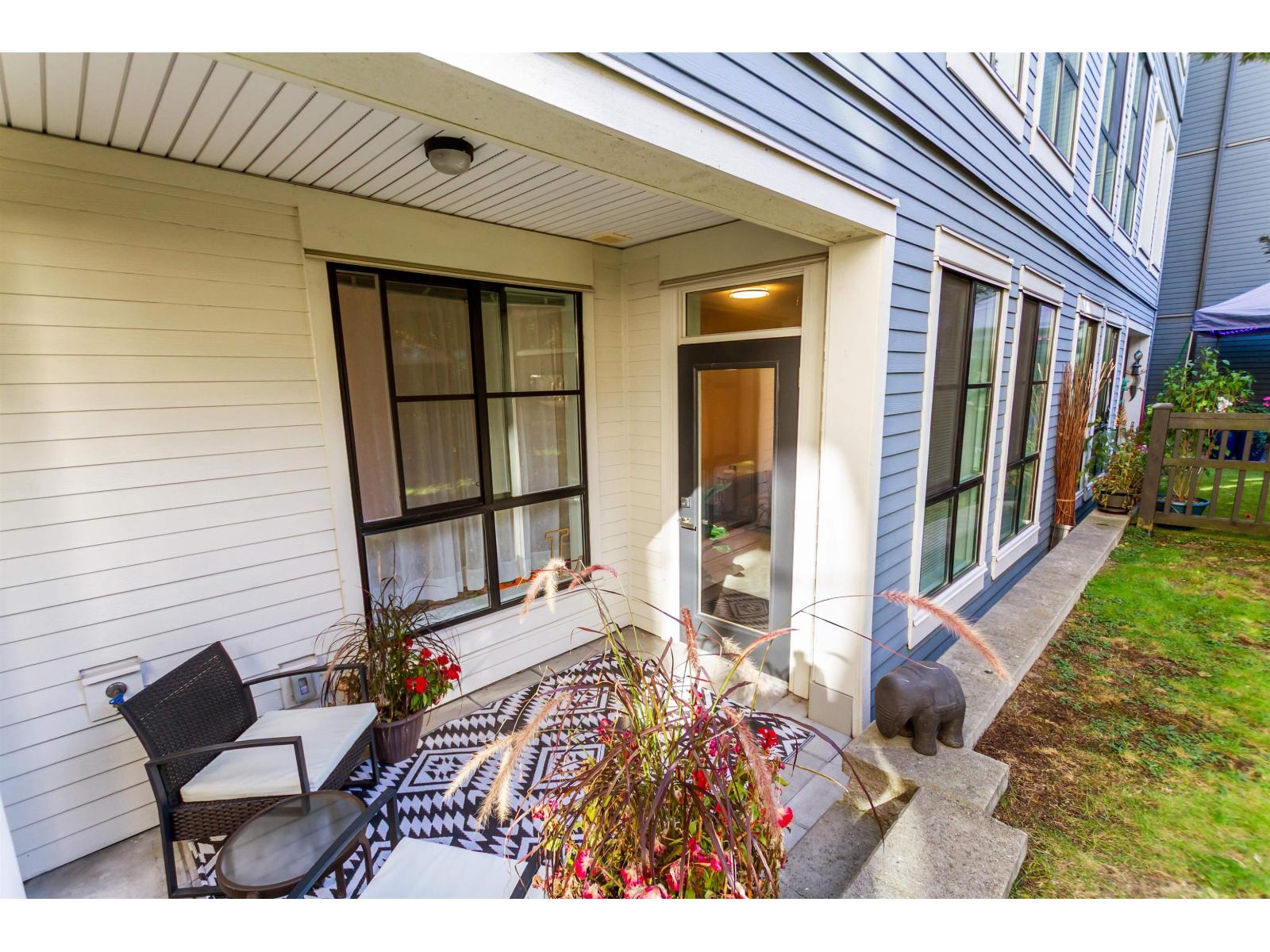 130 15168 33 AVENUE, Surrey, British Columbia