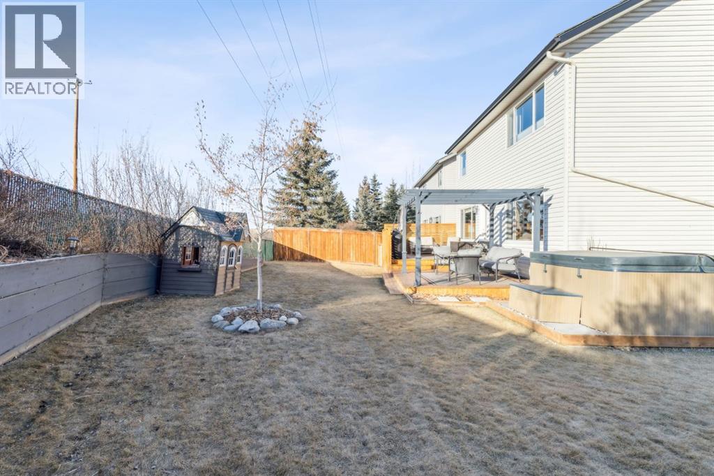 104 Bow Ridge Crescent, Cochrane, Alberta  T4C 1V2 - Photo 29 - A2285566