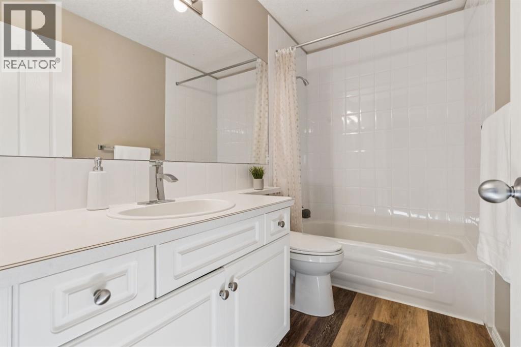 104 Bow Ridge Crescent, Cochrane, Alberta  T4C 1V2 - Photo 20 - A2285566