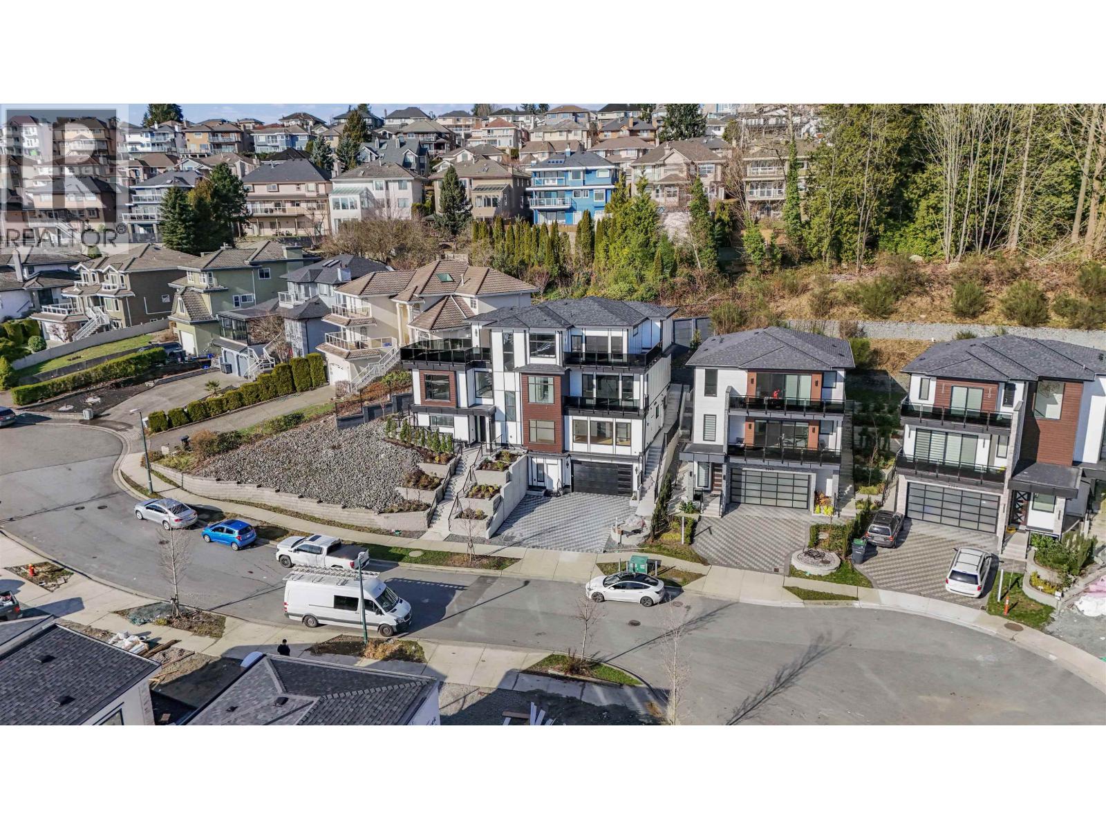 2263 Monashee Court, Coquitlam, British Columbia  V3K 6P7 - Photo 2 - R3085391