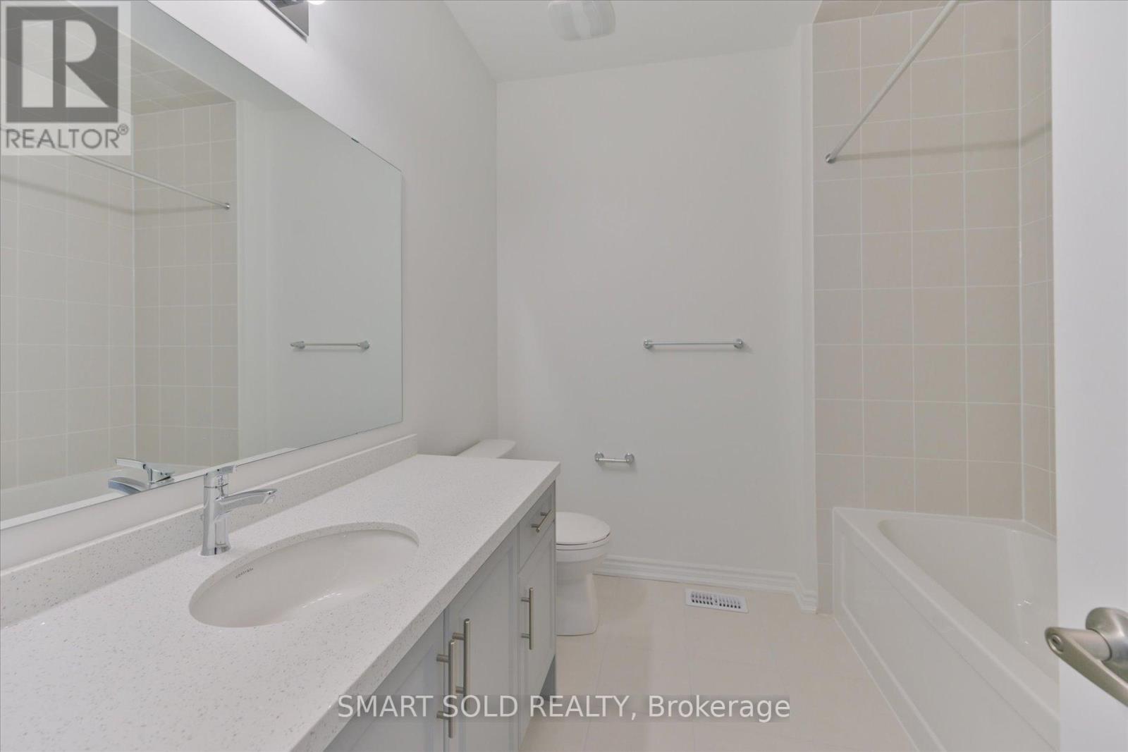 74 Tipp Drive, Richmond Hill, Ontario  L4E 1A2 - Photo 27 - N12790236