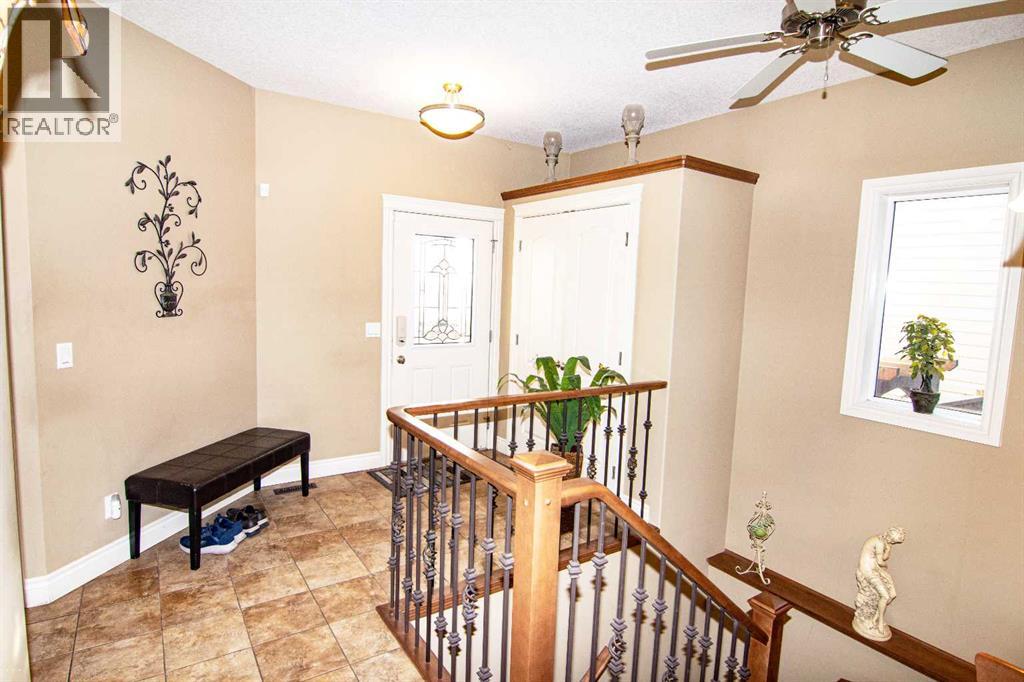 144 Reunion Close Nw, Airdrie, Alberta  T4B 0M3 - Photo 8 - A2286456