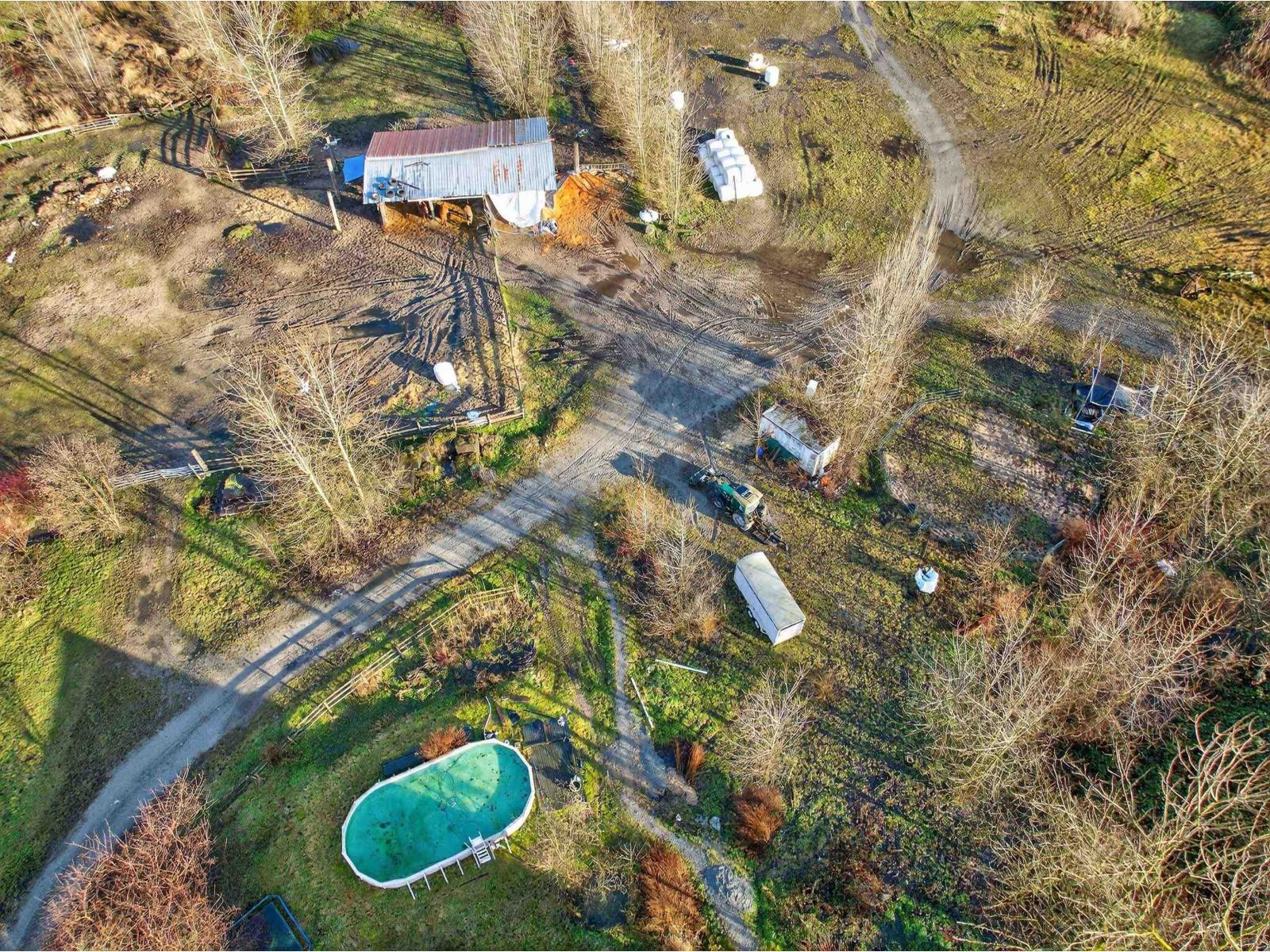 34995 Dale Road, Mission, British Columbia  V2V 0B7 - Photo 4 - R3087766