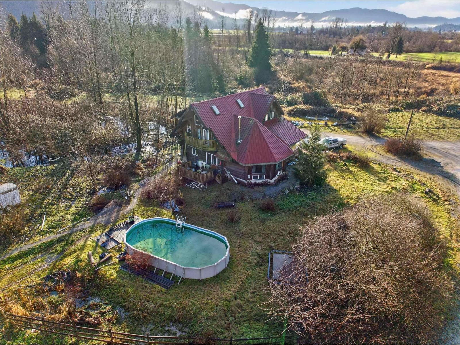 34995 Dale Road, Mission, British Columbia  V2V 0B7 - Photo 3 - R3087766