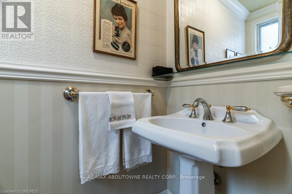 1306 Hixon Street, Oakville, Ontario  L6L 1R6 - Photo 25 - W12790254