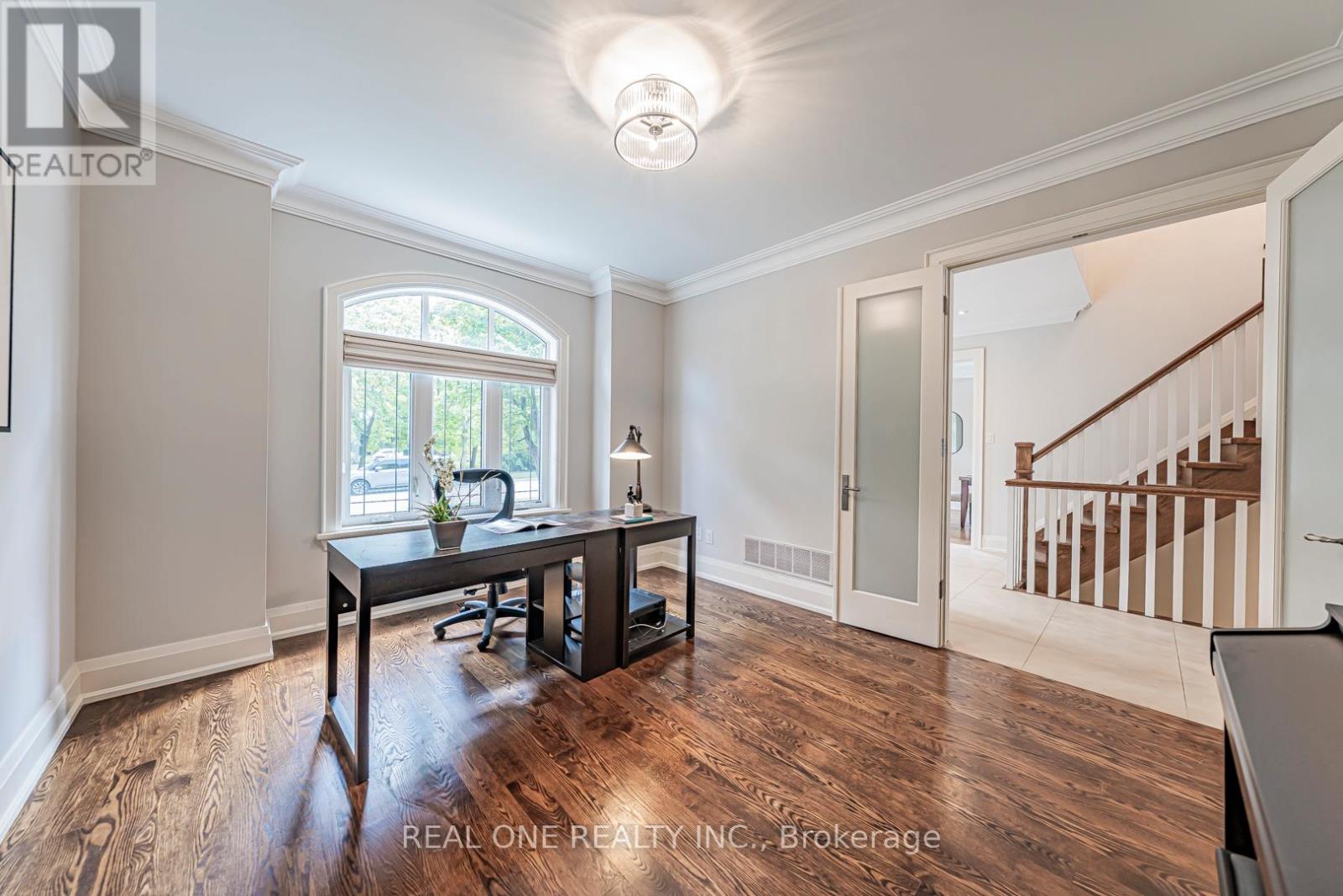 2095 Springfield Road, Mississauga, Ontario  L5K 1C1 - Photo 14 - W12790256