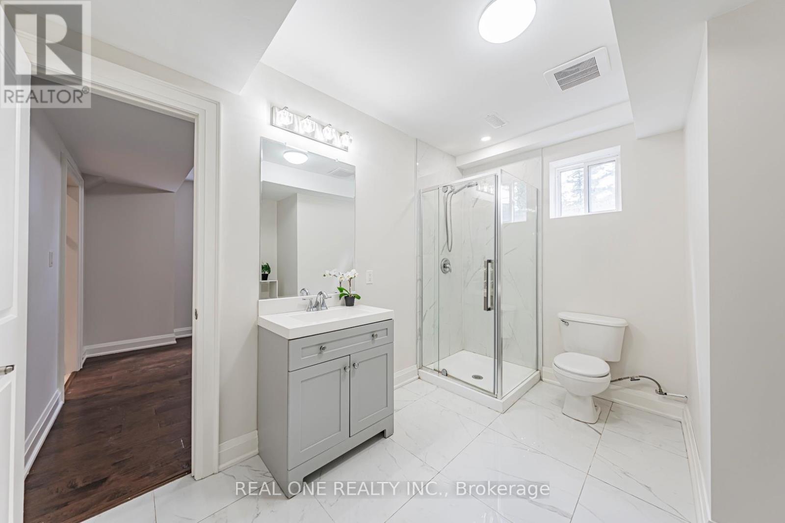 2095 Springfield Road, Mississauga, Ontario  L5K 1C1 - Photo 35 - W12790256