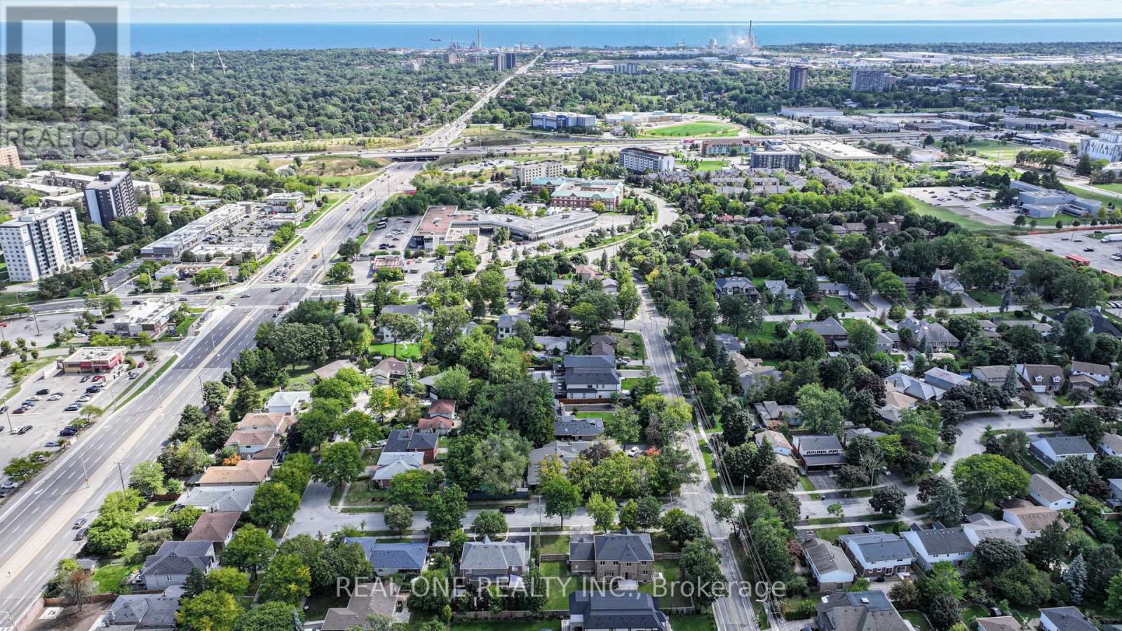 2095 Springfield Road, Mississauga, Ontario  L5K 1C1 - Photo 39 - W12790256