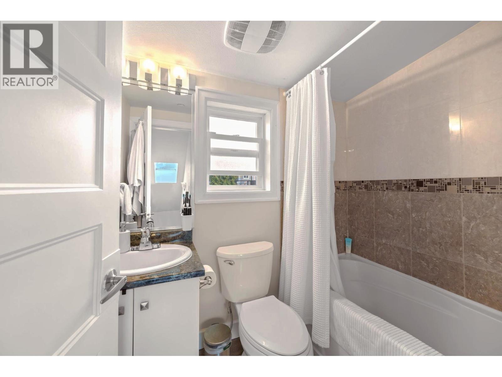 2643 E 8th Avenue, Vancouver, British Columbia  V5M 1W4 - Photo 27 - R3085736