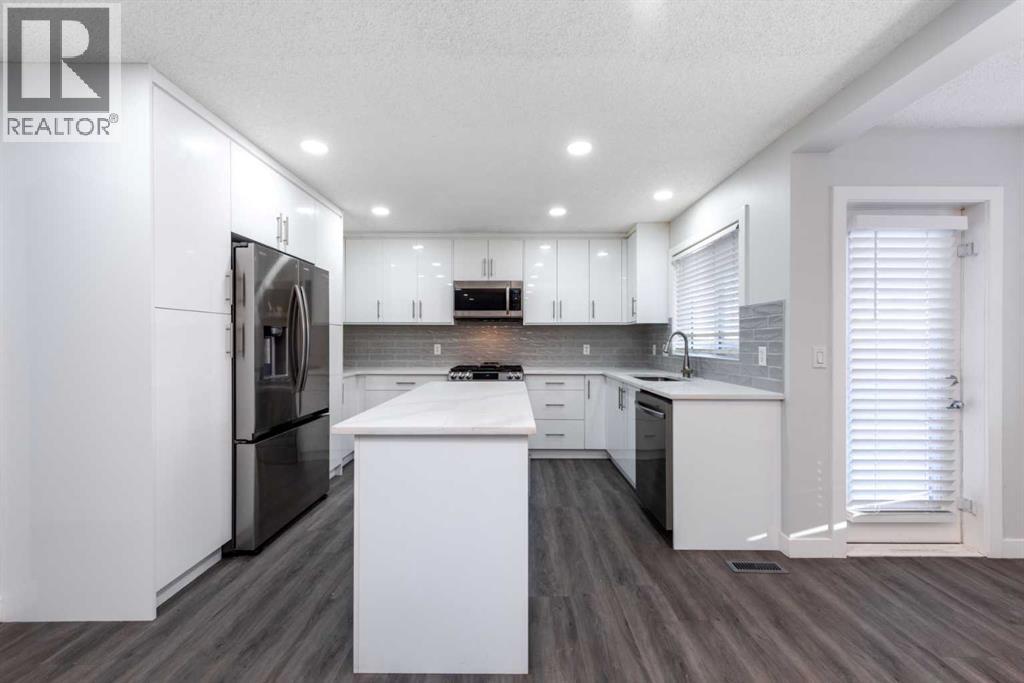 83 Cranleigh Common Se, Calgary, Alberta  T3M 1G7 - Photo 4 - A2280052